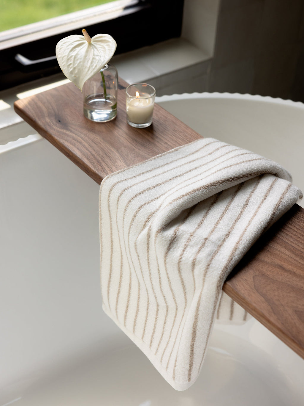 Luxe Hand Towels